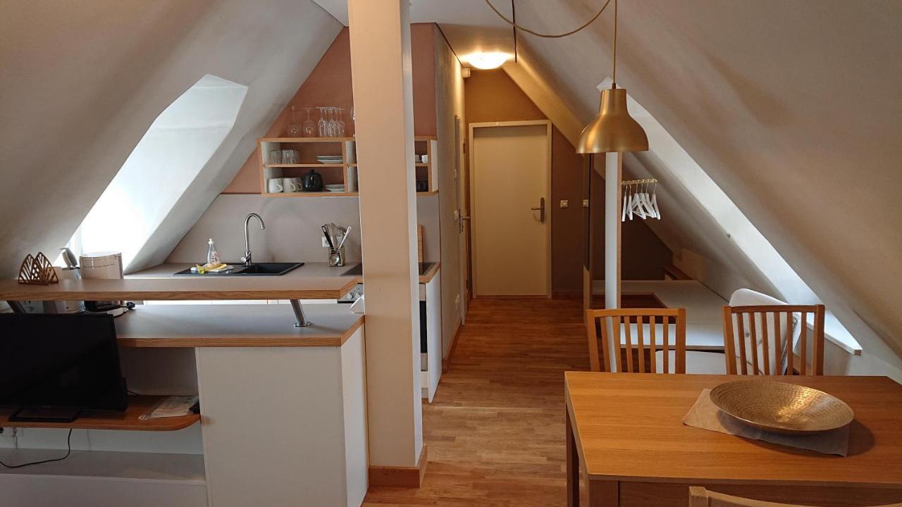 Goethezimmer - Auf Dem Dach Der Notenbank